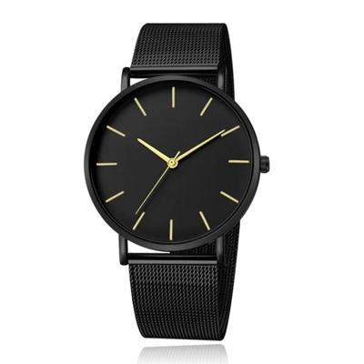 LGT JWLS Vintage Herenhorloge - Luxe Meshband - Zwart met Gouden Wijzers - Zwarte Wijzerplaat