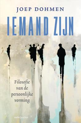 Iemand zijn (Hardback)