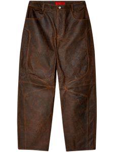 Eckhaus Latta pantalon en cuir à effet usé - Marron