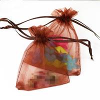 100 stuks organza geschenk zakken sieraden verpakking tas bruiloft feestdecoratie grootte: 7x9cm (d20 Brown)
