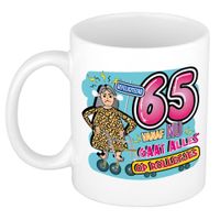 Cadeau / Verjaardag mok 65 jaar - vrouw - rollator- keramiek - vrouwen cadeautjes