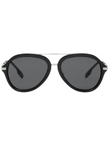 Burberry lunettes de soleil Pilot - Noir