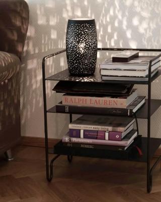 Kleine zwarte tafellamp met schakelaar en E27 fitting By Rydens Colby