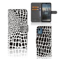 Nokia C12 | Telefoonhoesje | Met pasjeshouder | Slangenprint