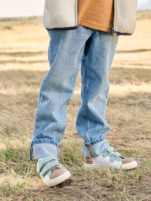 Rechte jeans voor jongens met omslag stone