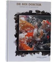 De Koi Dokter door Maarten Lammens - Vijverzorg Boek voor Gezonde Koi - Meer dan 16.000 verkocht De Koi Dokter door Maarten Lammens - Vijverzorg Boek voor Gezonde Koi - Meer dan 16.000 verkocht