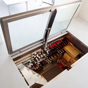 Wijnkelder voor 600 Flessen
- Vinorage 
- Kleur: Roestvast staal  
- Afmeting: 200 cm x 150 cm x 140 cm