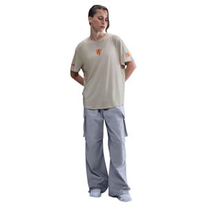 Nike Nederland One Relaxed T-Shirt OranjeLeeuwinnen 2025-2027 Dames Beige Oranje