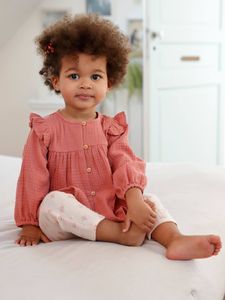 Babyblouse van katoengaas met ruches oudroze