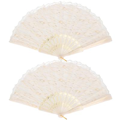 Handwaaier/Spaanse waaier van kant - 2x stuks - wit creme - polyester - 40 cm - decoratief