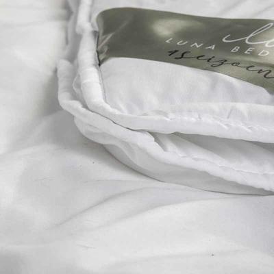 Dekbed 4 Seizoenen Luna Bedding 200x200 Cm Ademend Luna Bedding - Dekbed-Discounter.nl