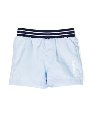 Timberland Kids short de bain à logo imprimé - Bleu