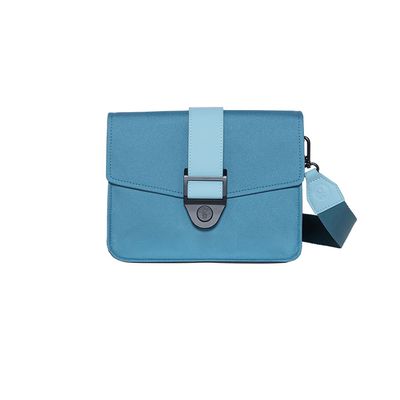 Bold Banana Crossbody M Blue Breeze