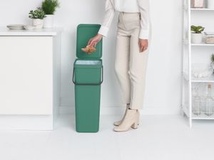 Brabantia Sort & Go Afvalemmer 40 Liter - Fir Green