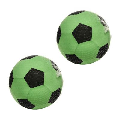 Softbal foam - 2x - voetbal print - groen - zacht - 50 cm - speelgoed ballen
