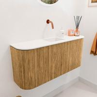 Toiletmeubel Mondiaz Joya | 93.2 cm | Meubelkleur Oak | Faye wastafel Talc Midden | Zonder kraangat(en) Toiletmeubel Mondiaz Joya | 93.2 cm | Meubelkleur Oak | Faye wastafel Talc Midden | Zonder kraangat(en)
