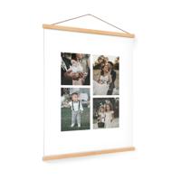 Gepersonaliseerde poster met houten posterhanger 50x70