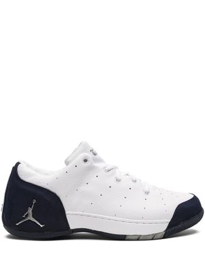 Jordan baskets Jordan Carmelo 1.5 - Blanc