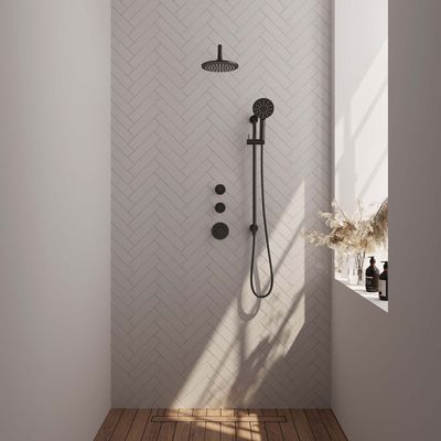 Inbouw Regendouche Set Brauer Black Edition Gebogen Wanduitloop Ronde Hoofddouche 20 cm Met Twee Stopkranen Handdouche 3 Standen en Glijstang Mat Zwart