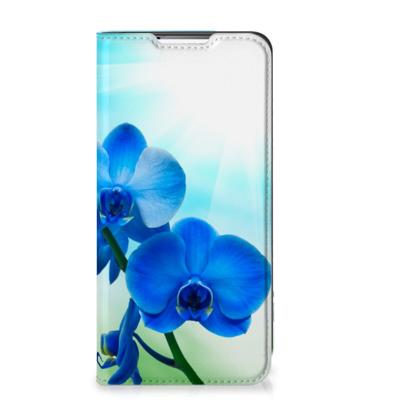 Samsung Galaxy S22 Plus Smart Cover Orchidee Blauw - Cadeau voor je Moeder Samsung Galaxy S22 Plus Smart Cover Orchidee Blauw - Cadeau voor je Moeder