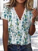 Casual V Neck Regular Fit Floral T-Shirt