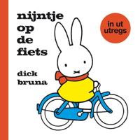 nijntje op de fiets in ut Utregs (Hardback)