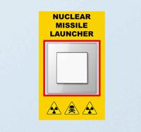 Muursticker stopcontact Schakelaar voor nucleaire raketwerper - thumbnail