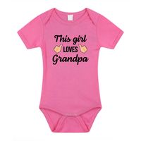 This girl loves grandpa cadeau baby rompertje roze meisjes This girl loves grandpa cadeau baby rompertje roze meisjes