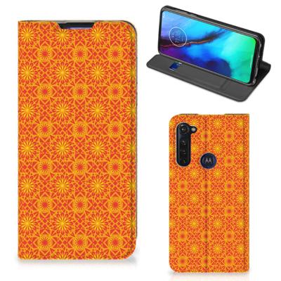 Motorola Moto G Pro | Hoesje met Magneet | Batik Oranje