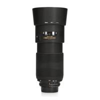 Nikon ED AF NIKKOR 80-200mm 1:2.8 lens
