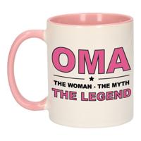 Oma the woman the myth the legend - cadeau koffiemok - beker - wit en roze - 300 ml - verjaardag