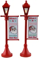 Lemax north pole lamppost, set of 2 verlichte straatlantaarn Santa&apos;s Wonderland 2023