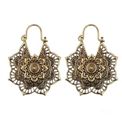 Vintage etnische stijl metalen opengewerkte bloem bloem oorbellen Boheemse gesneden Earrings(Gold)