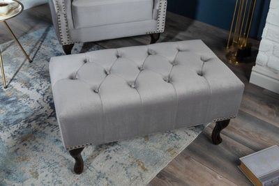 Chesterfield voetenbank 80cm zilvergrijs met knoopstiksels en klinknagels - 39850