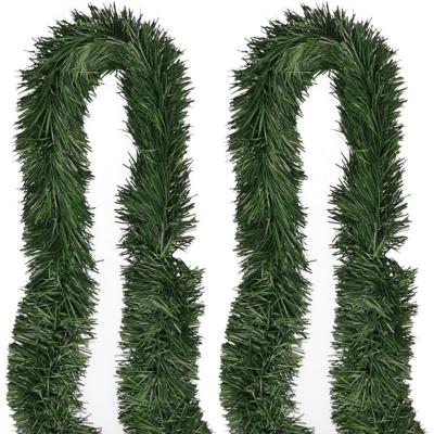 Dennenslinger - 2x - groen - 5 meter - kunststof - guirlande - kerstslinger - kerstversiering