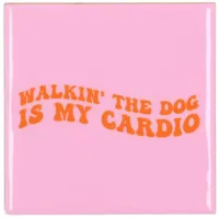 Daan Kromhout Design tegeltje keramiek walkin&apos; the dog 10x10cm roze