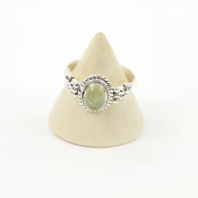 Zilveren Ring met Prehniet Maat 19 (Sterling Zilver 925)