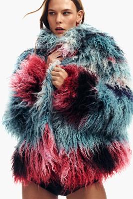 Jas ontworpen door Mr. Christian Lacroix - MATERIAL FINISHES - L Jas ontworpen door Mr. Christian Lacroix - MATERIAL FINISHES - L