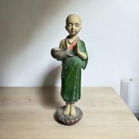 Beeld Monnik met Kom - Nieuw binnen - Spiritueelboek.nl Beeld Monnik met Kom - Nieuw binnen - Spiritueelboek.nl