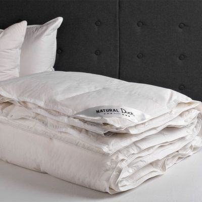 Dekbed 60% Eendendons 4 Seizoenen - 4 seizoenen - 140x200 cm (Eenpersoons) - Natural Goose - 700+400 gram - Dekbed-Discounter.nl