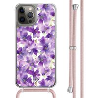 iPhone 12 (Pro) hoesje met rosegoud koord - Floral violet