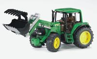Bruder john deere tractor met frontlader