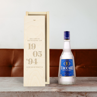 Likeur in gegraveerde kist - Sambuca Vaccari