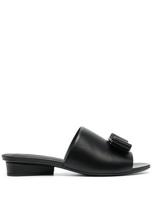 Ferragamo sandales à détails de nœuds - NERO