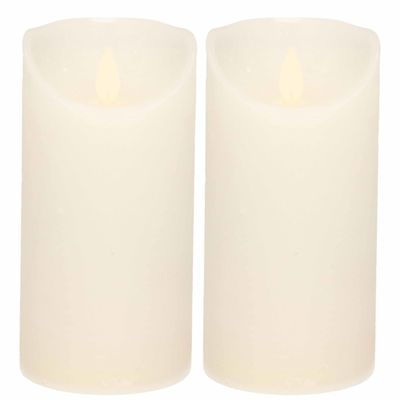 2x Witte LED kaars / stompkaars met bewegende vlam 15 cm