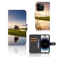 iPhone 15 Pro | Telefoonhoesje | Met pasjeshouder | Koe