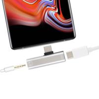 2 in 1 USB-C/type-C male naar USB-C/type-C vrouwelijke 3.5 mm Jack opladen luisteren adapter (zilver)