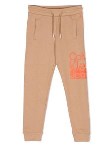 Calvin Klein Kids pantalon de jogging à logo imprimé - Tons neutres