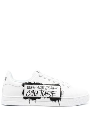 Versace Jeans Couture baskets à logo imprimé - Blanc