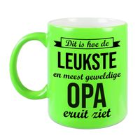 Leukste en meest geweldige opa cadeau koffiemok / theebeker neon groen 330 ml - thumbnail